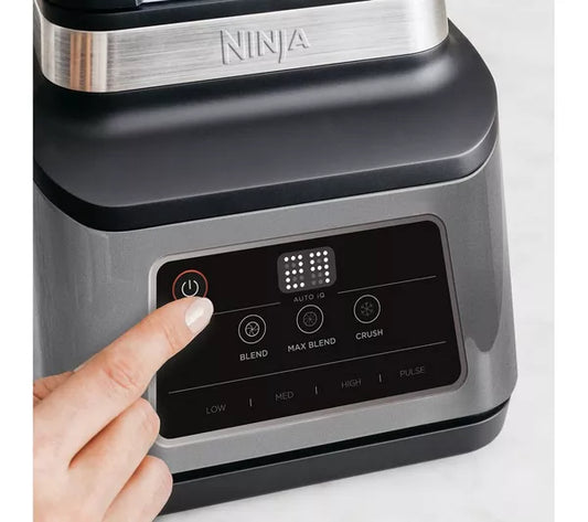 Ninja 2-in-1 Standmixer mit Auto-iQ BN750