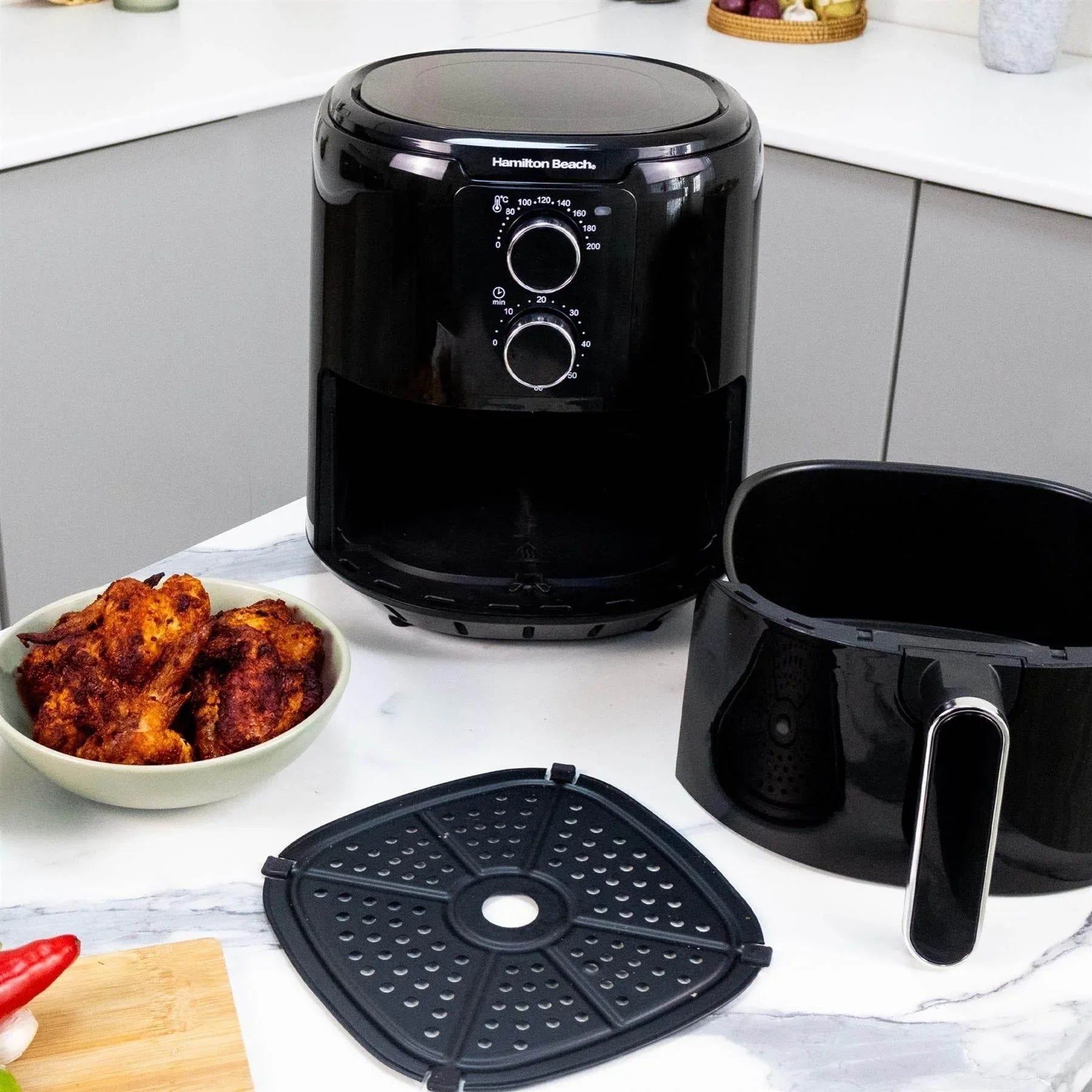 Hamilton Beach SimpliFry 4.2L - Basket Inside