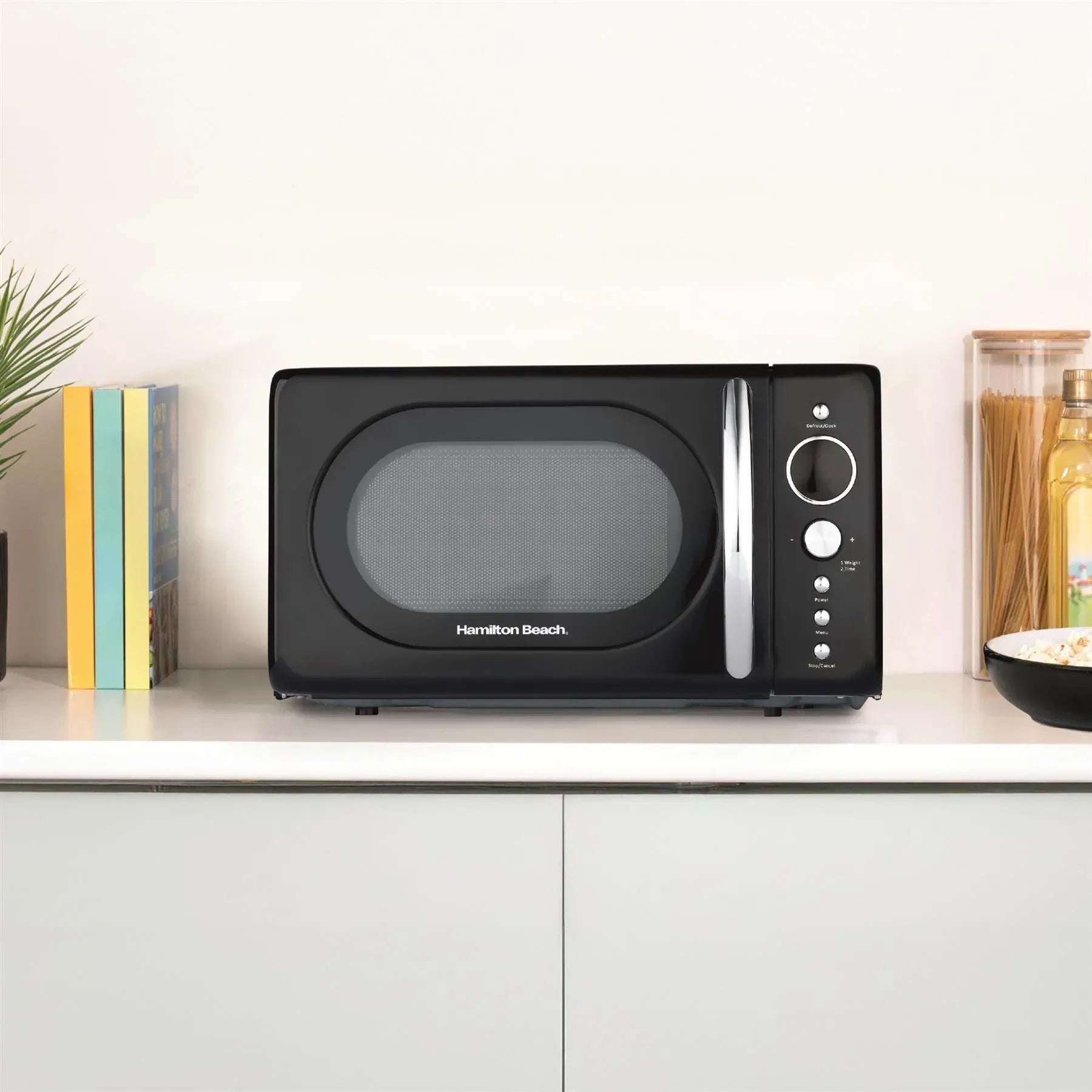 Hamilton Beach 20L Retro Microwave – Black