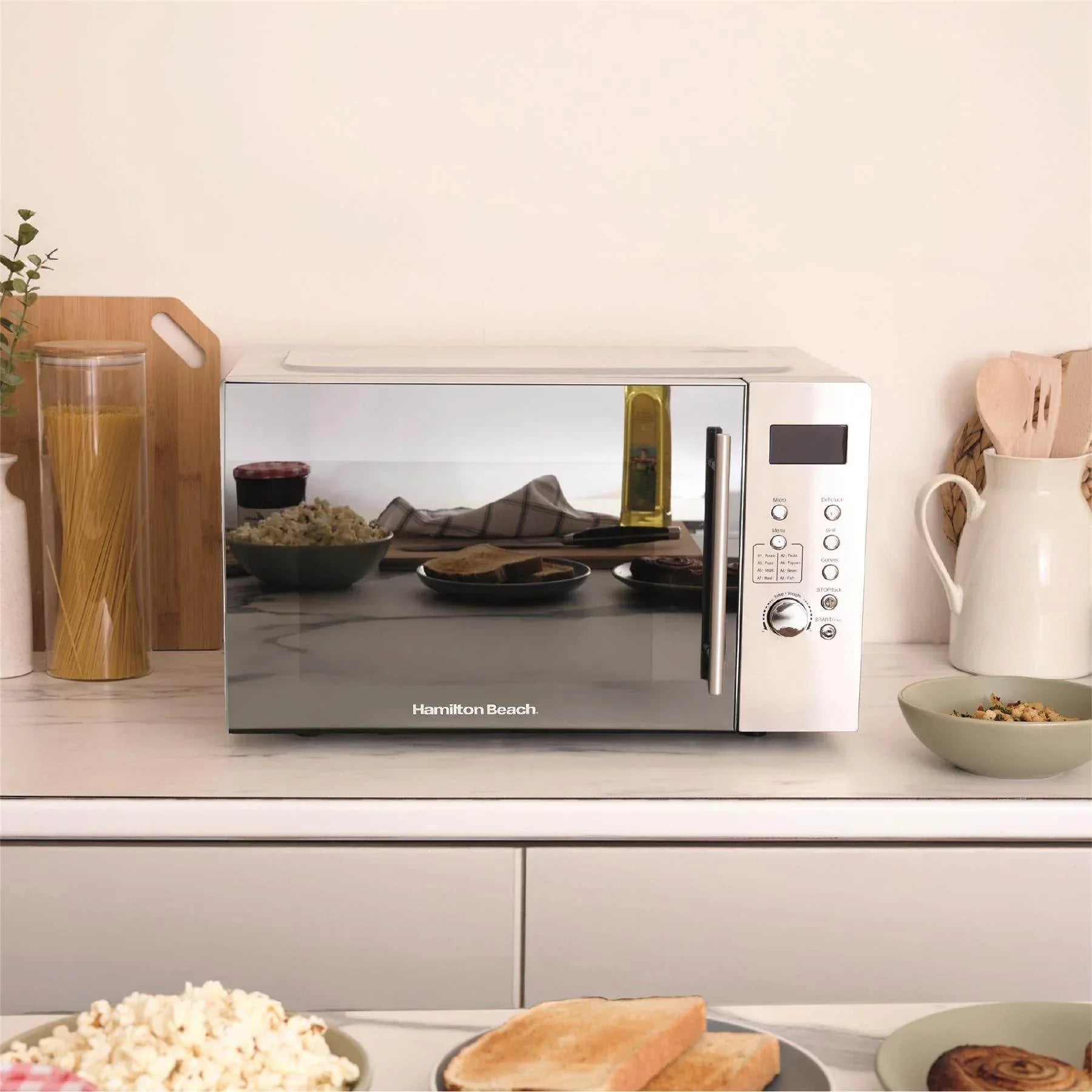 Hamilton Beach 30L Combination Microwave with Grill