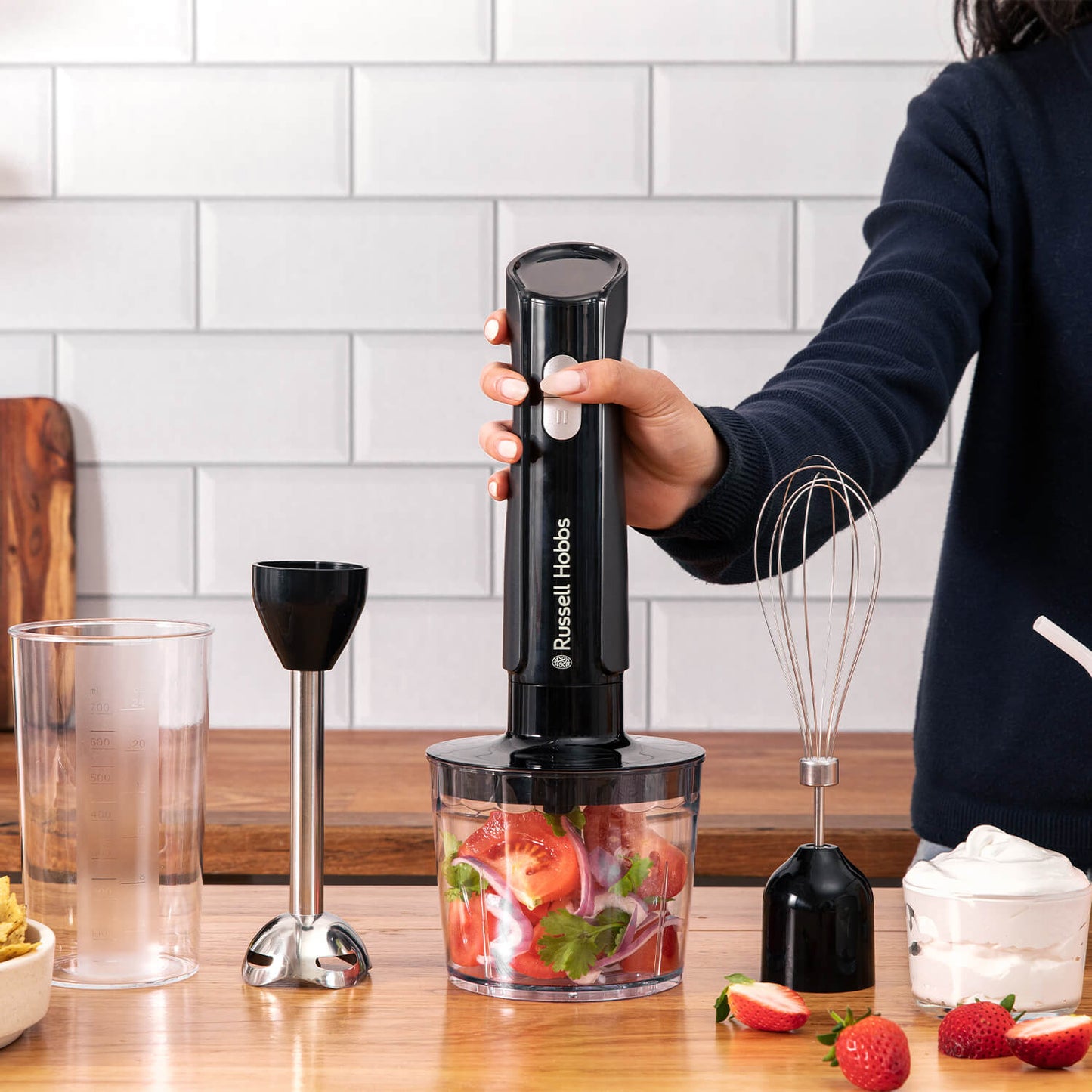Russell Hobbs 27141 stick blender in use