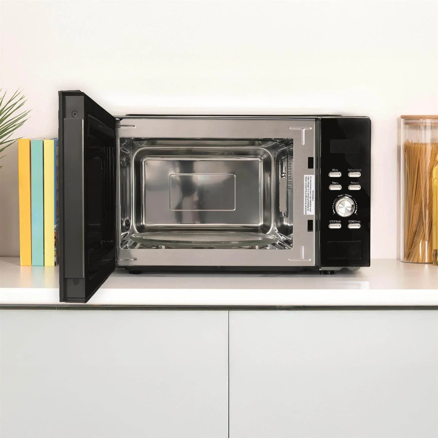Hamilton Beach 30L Black Family Microwave