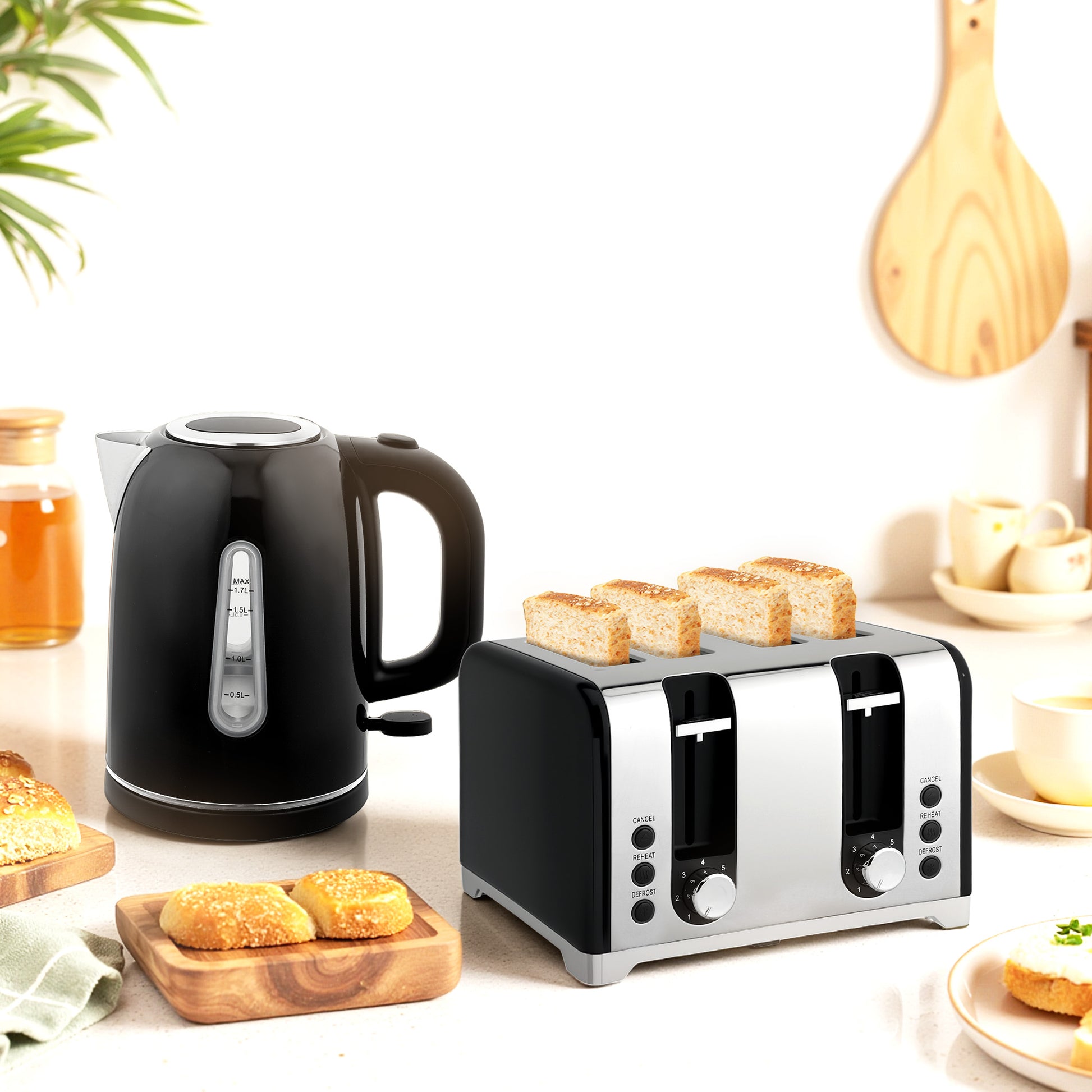 HOMCOM Kettle and Toaster Set, 1.7L 3000W Rapid Boil Jug Kettle with Otter Thermostat, Limescale Filter, 4 Slice Toaster with 7 Browning Controls, Crumb Tray, LED Strip, Black