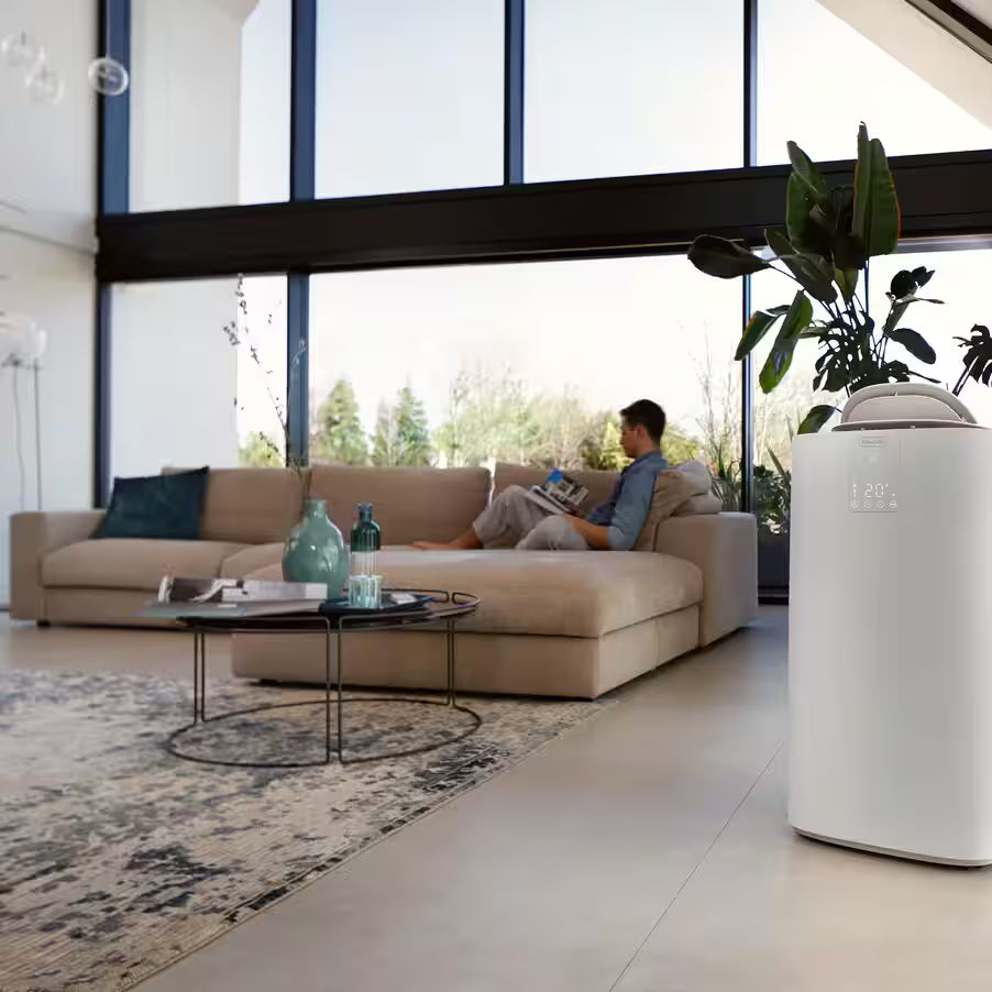De'Longhi Pinguino AP98 GentleJet portable air conditioner - in-room lifestyle