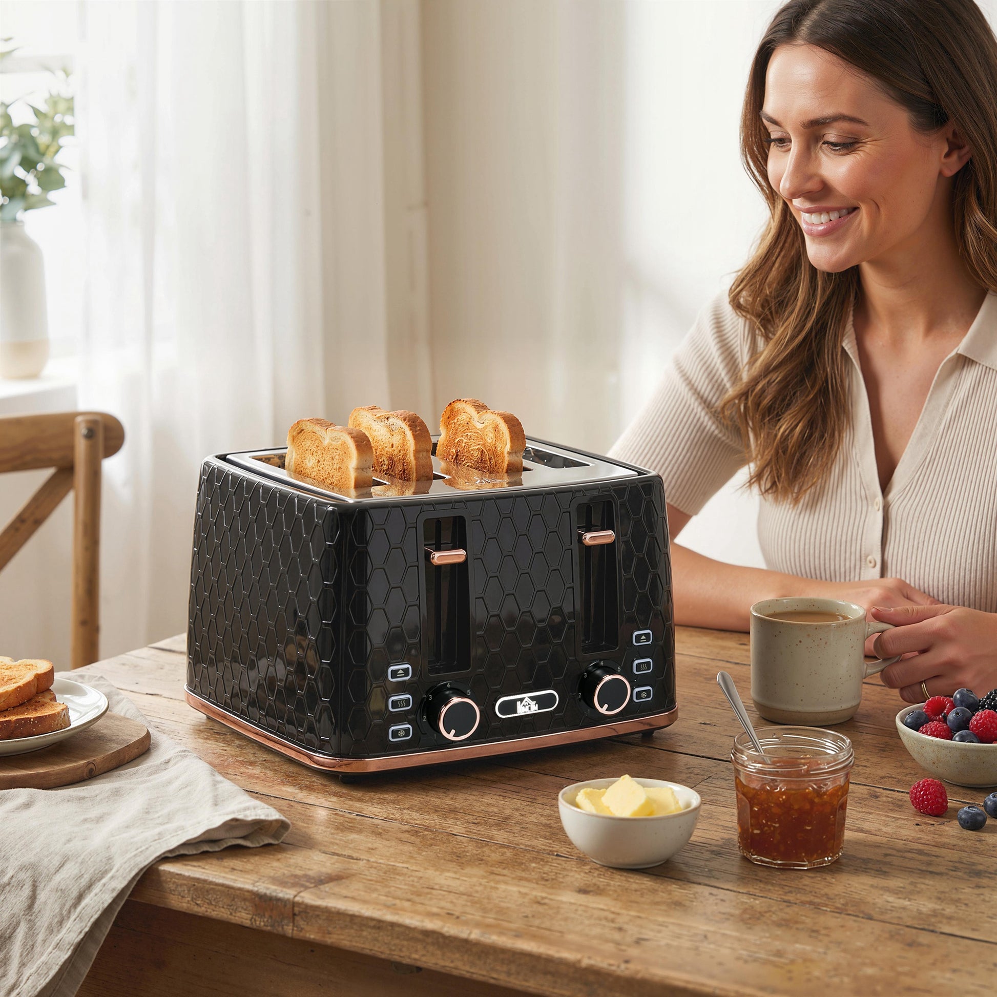 HOMCOM 4 Slice Toaster with 7 Browning Levels, High Lift, Reheat/Defrost/Cancel, Self-centring Function, Removable Crumb Tray, Auto Off, 1600W, Black Honeycomb Texture