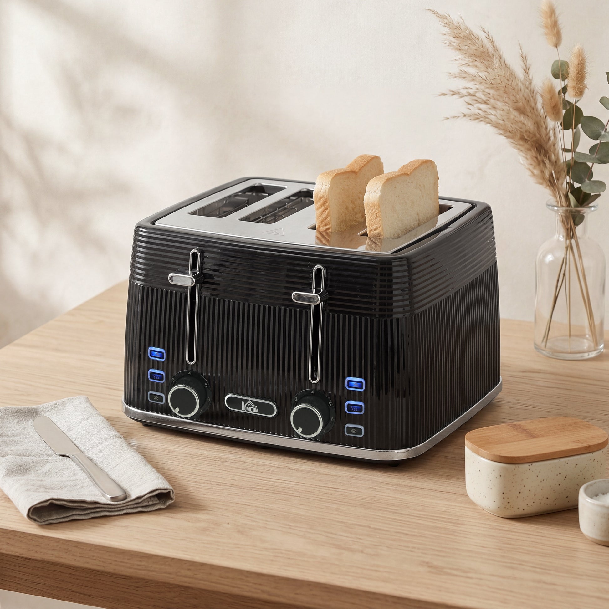 HOMCOM 4 Slice Toaster with 7 Browning Levels, Bread Toaster with Removable Crumb Tray, Black